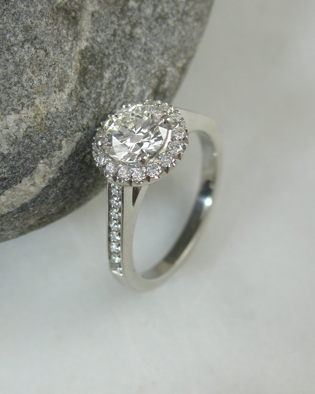 A classic dimaond halo ring