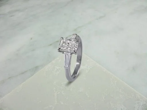 Is A Radiant Cut Diamond Right For Your Engagement Ring?