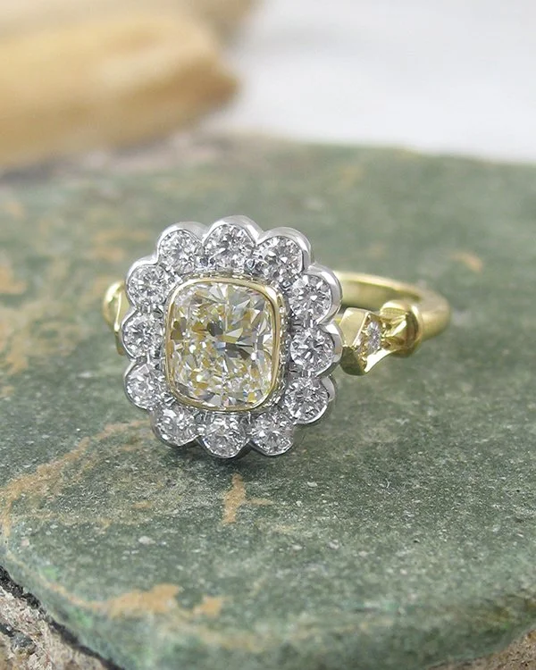 A vintage inspired diamond cluster ring set in 18ct yellow gold and platinum.jpg