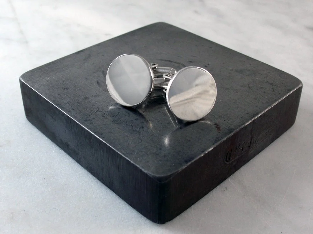 Are Cufflinks A Good Gift? Here's Why He'll Love His Bespoke Cufflinks