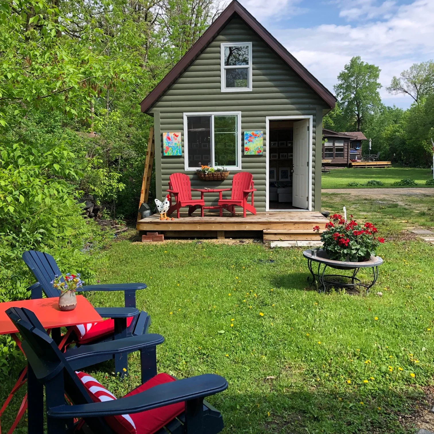 The WAVE Interlake Artists Studio Tour is Manitoba's annual Art experience.