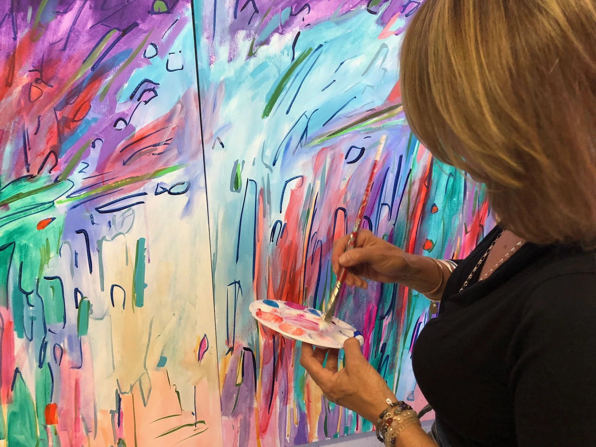 Any drawing is done in paint with very wet paint and a soft thin floppy brush.