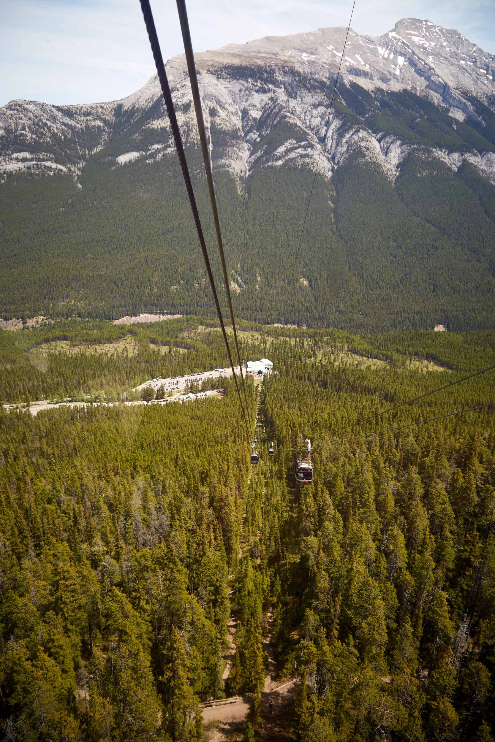 060017_banff_930.jpg