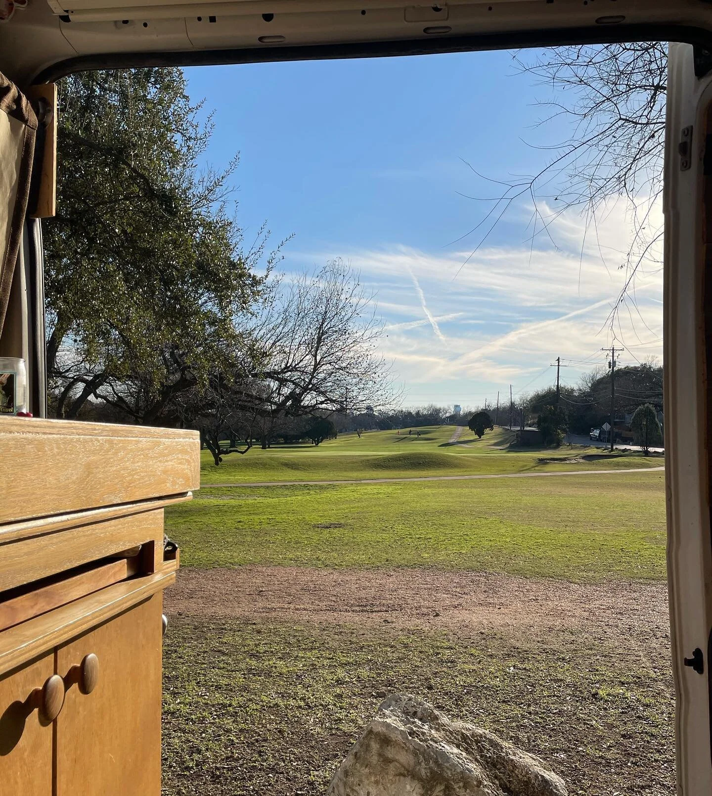 don’t got no windows but it’s okay cuz the entire front half of my wall opens ☀️