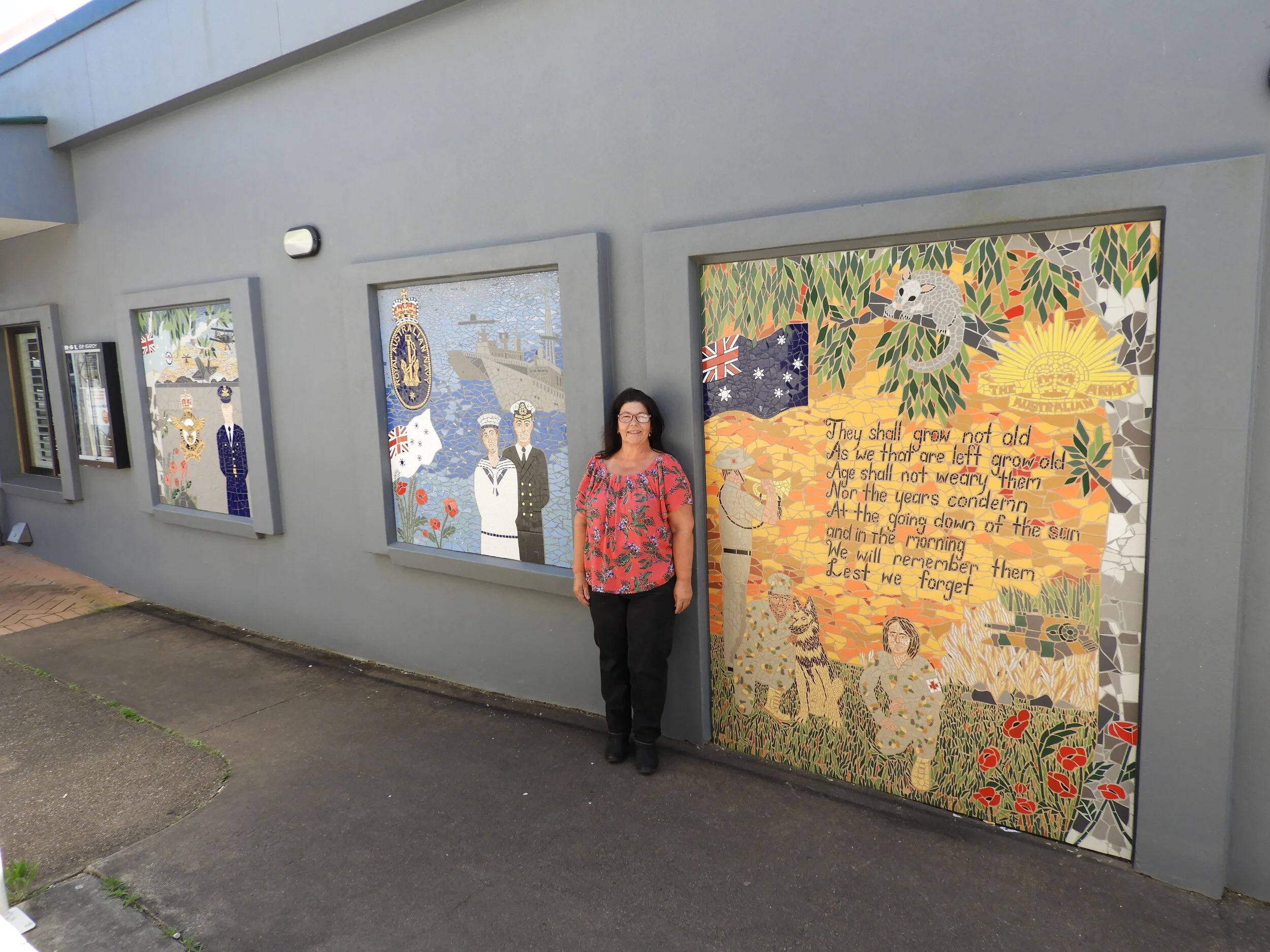 Cooroy RSL Memorial Mosaics
