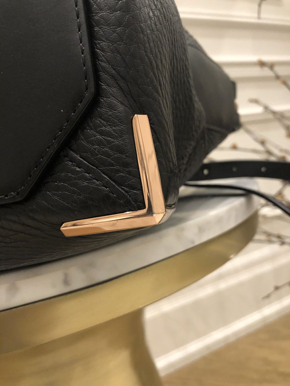 Sac Seau Alexander Wang Diego En Cuir Noir - Bandoulière Et Détails Or Rose