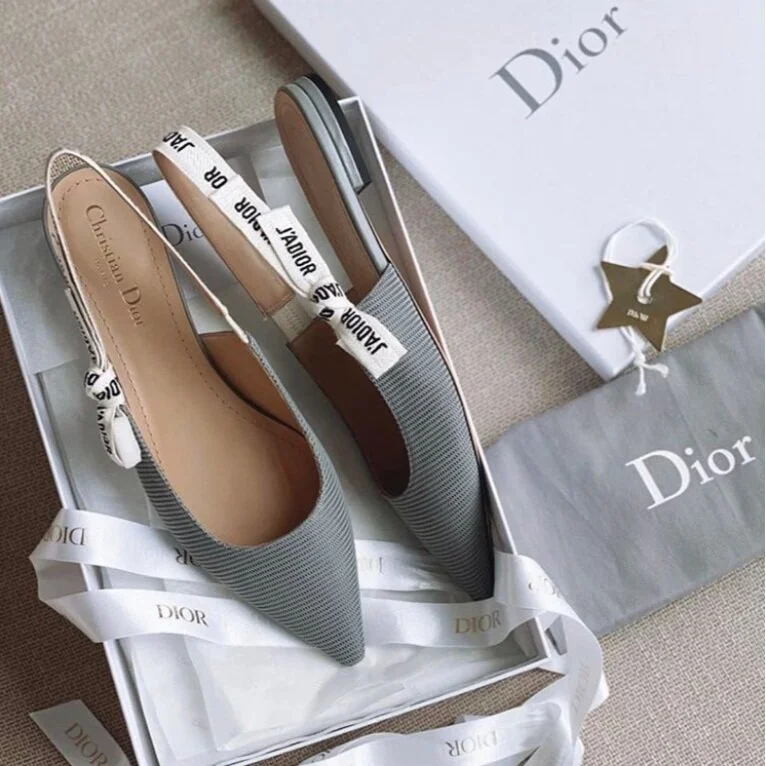 The 8 best designer flats — ShopThing