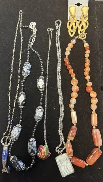 necklace.jpg