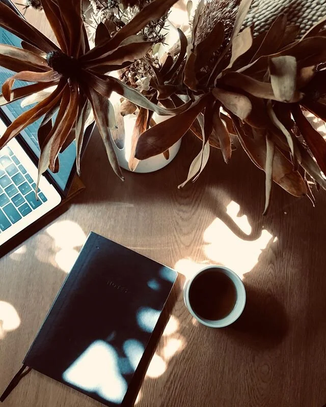 Slow Sunday, writing, reflecting, creating my ideal world. ✏️
#you #manifestation #journal #journaling #reprogramming