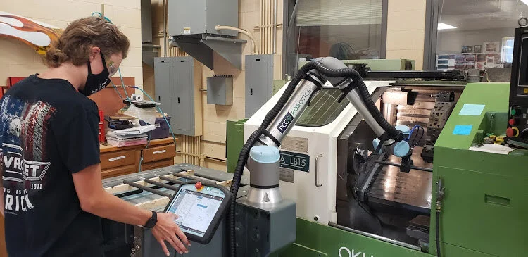 Implementing a Cobot in a School Program