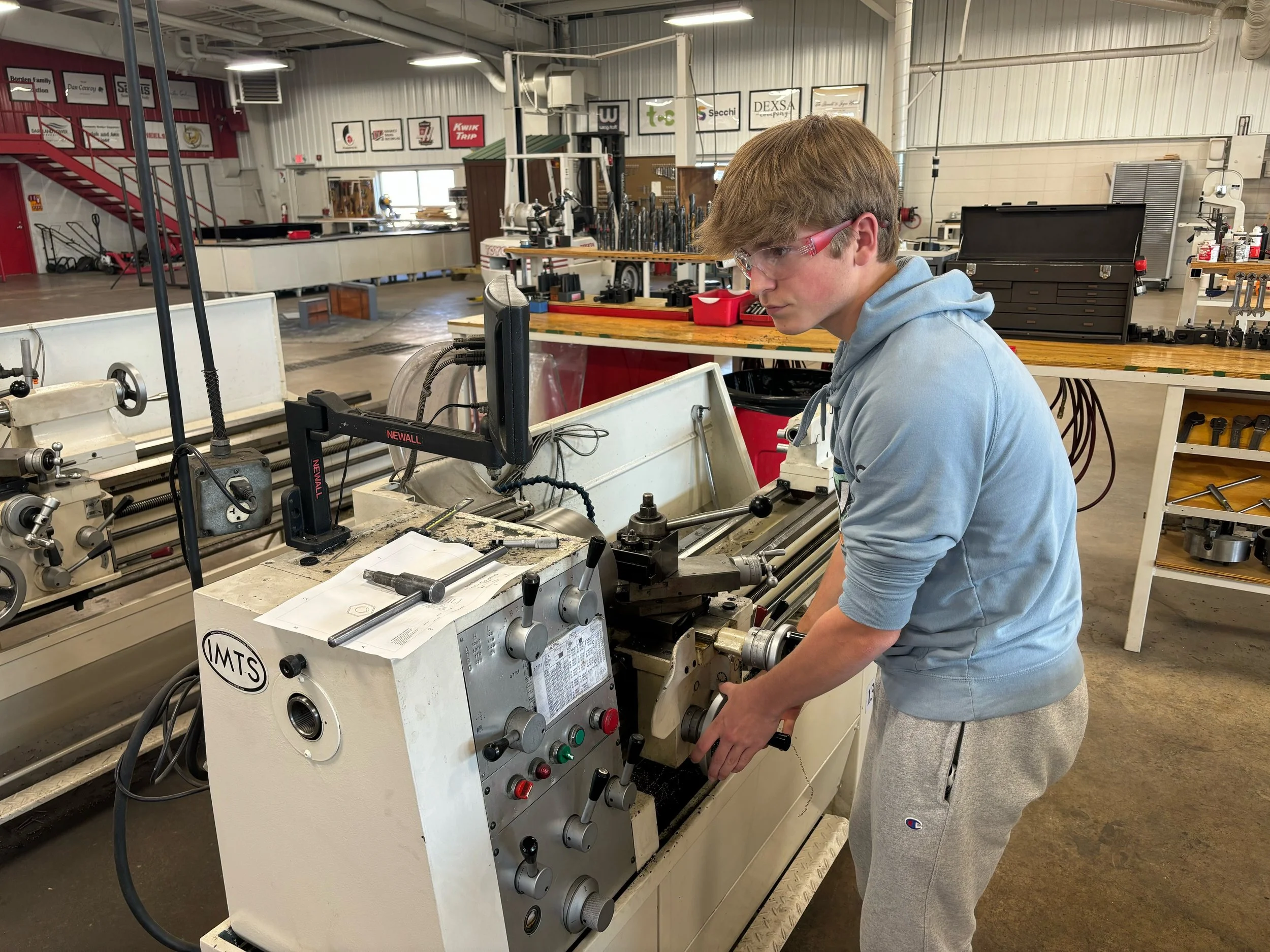 A Tech Ed Program That Teaches Professionalism