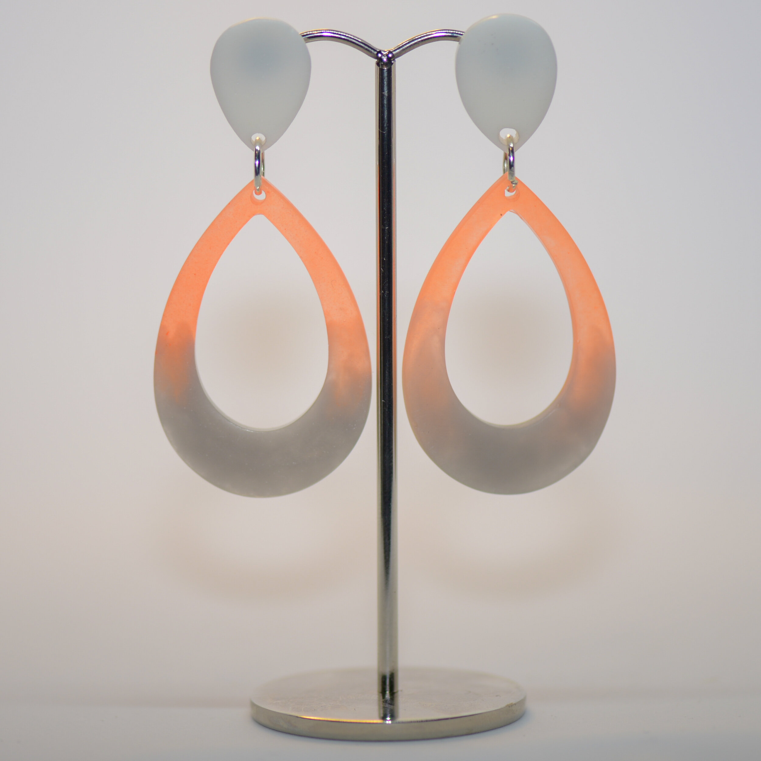 Pop Orange &amp; White | Tear Drops