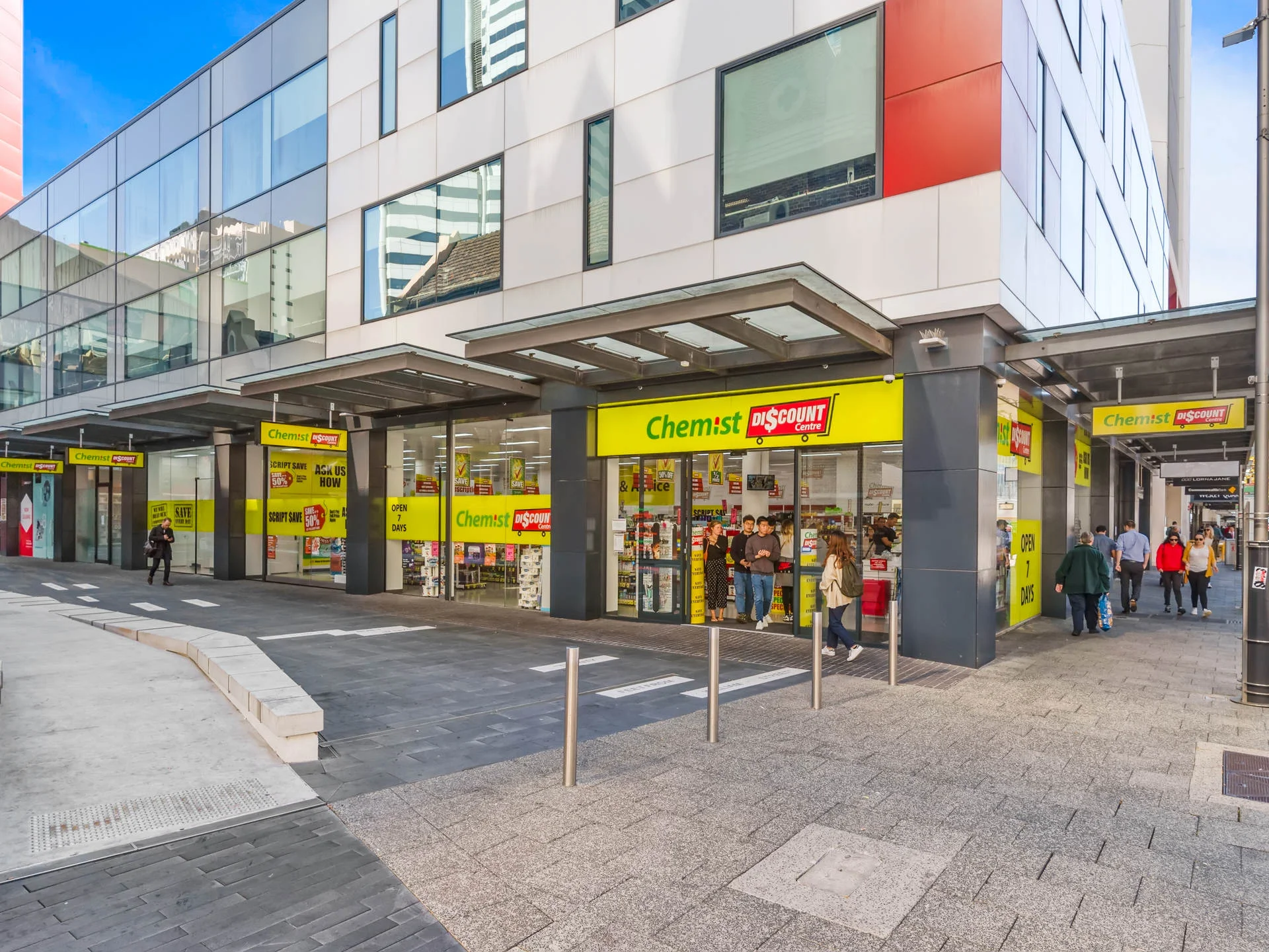 WEB Chemist Discount Centre 14.jpg