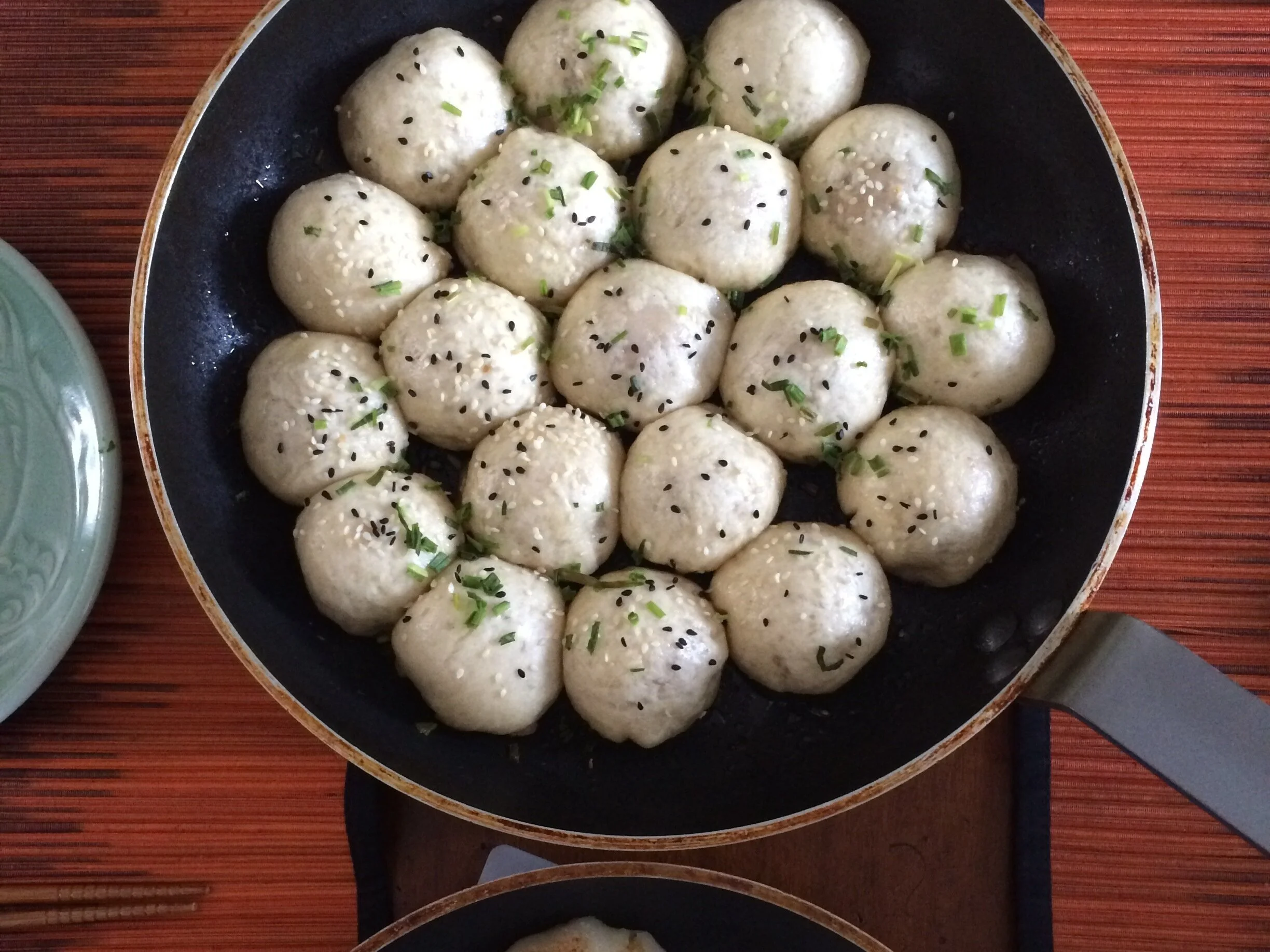 How to Cook Frozen Sheng Jian Bao