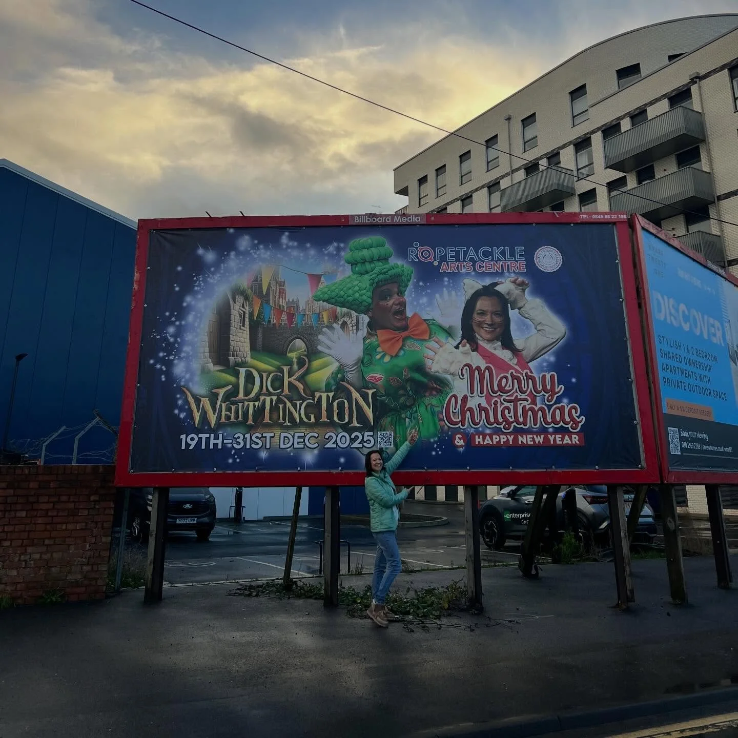 Well it&rsquo;s a bit of a shock when you see your face plastered on a billboard 😲🙊
&hellip;..but not as shocking as King Rat&rsquo;s behaviour! 🐀 🦹
Come see us &amp; help rid the place of all those rats!

We are officially open!
#panto #dickwhit