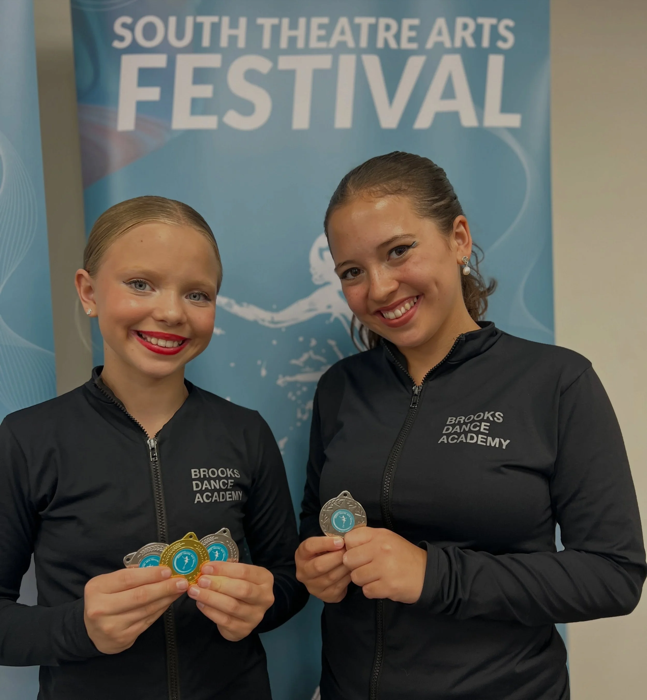 Thanks @southfestivals for another lovely festival 😊

Girls did great - with some fab results and adjudicator feedback&hellip;. Very proud of them for placing in all the solos they did 🤩

🥇11 years ballet
🥈11 years character solo
🥈11 years jazz 