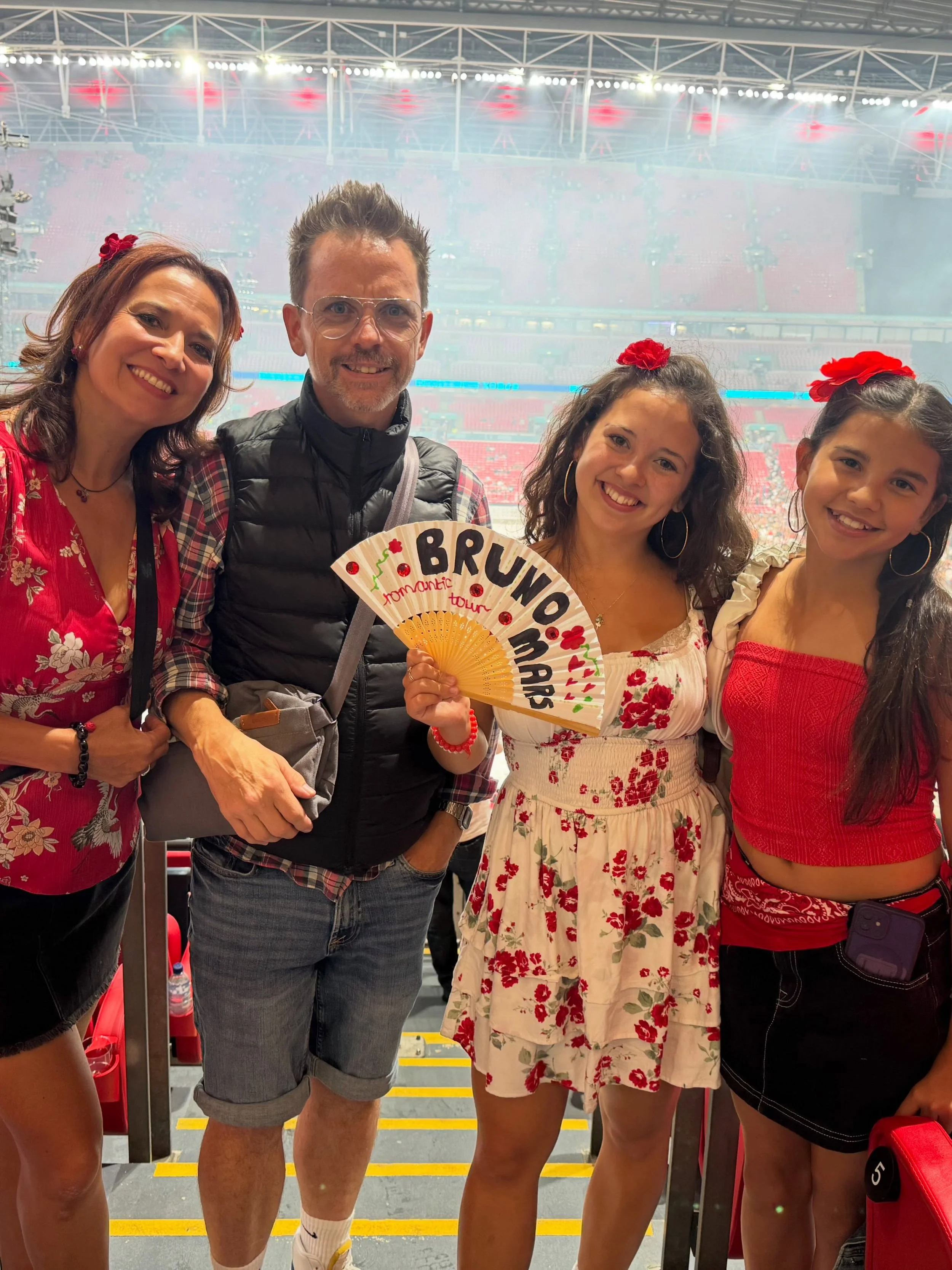 Bruno Mars Romantic tour Wembley stadium - Sat 18th July ❤️🌹
Loved every minute!!

The amazement all started as soon as we arrived - unbeknown to us, we showed our tickets &amp; were told we were sitting in The Royal Box!!! 👑😮🙊

DJ Peewee smashed
