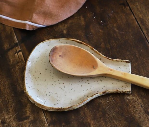 reposacucharas envejecidoJPG.JPG