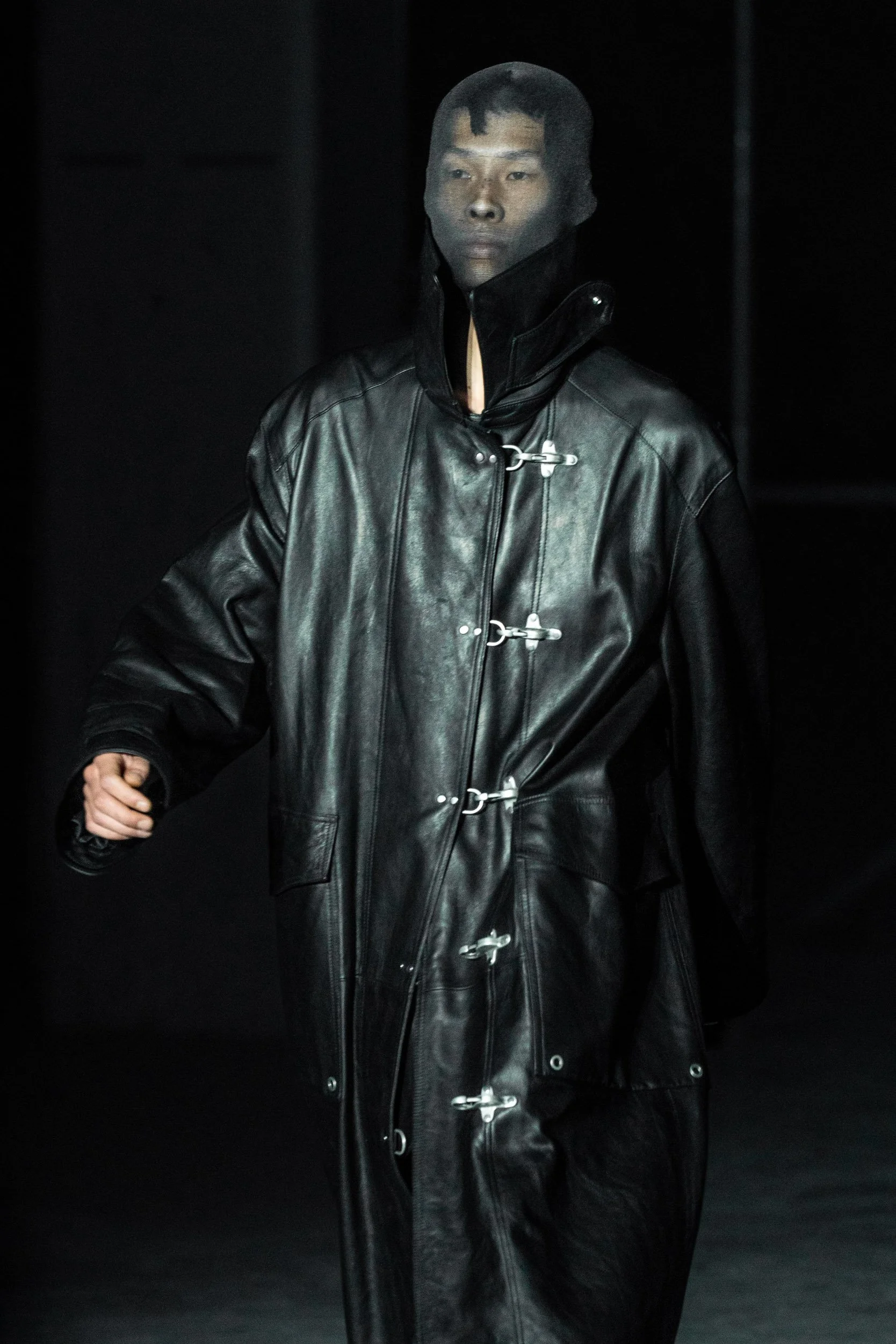 vetements-ss26-paris-fashion-week-edward-wendt-62.jpg