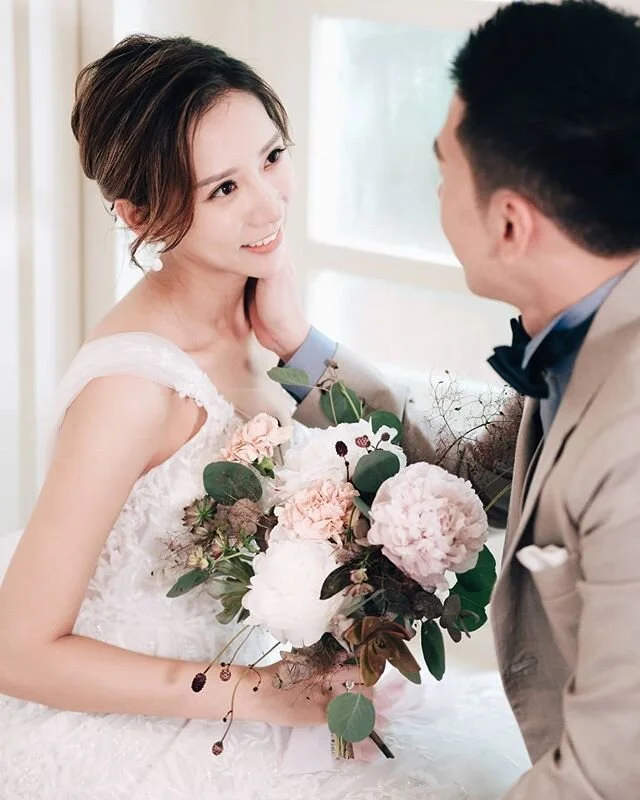Congrats to the new Mr&amp;Mrs Cheung! To the beginning of something beautiful! 🤍🤍 I'm so glad their big day was sunny and in such great weather unlike this pre wedding shoot date which was rainy and super humid!
Vendors list 
Photography : @youare