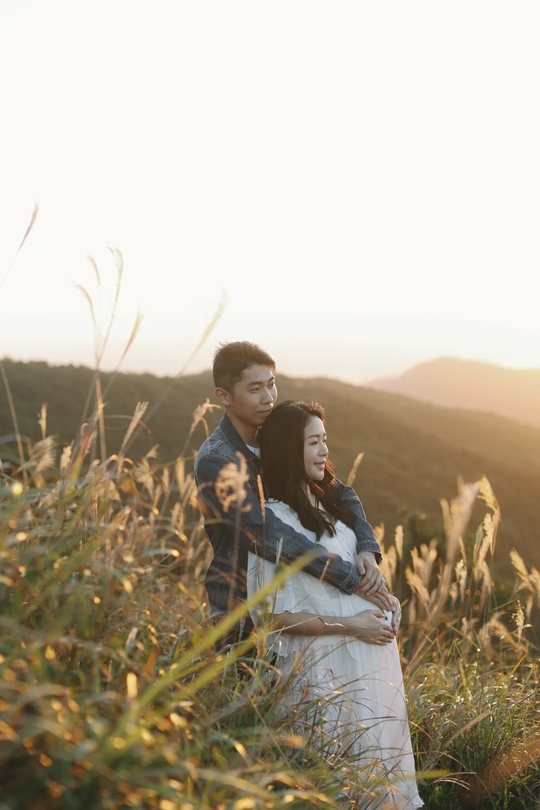 hk female phorographer.jpg