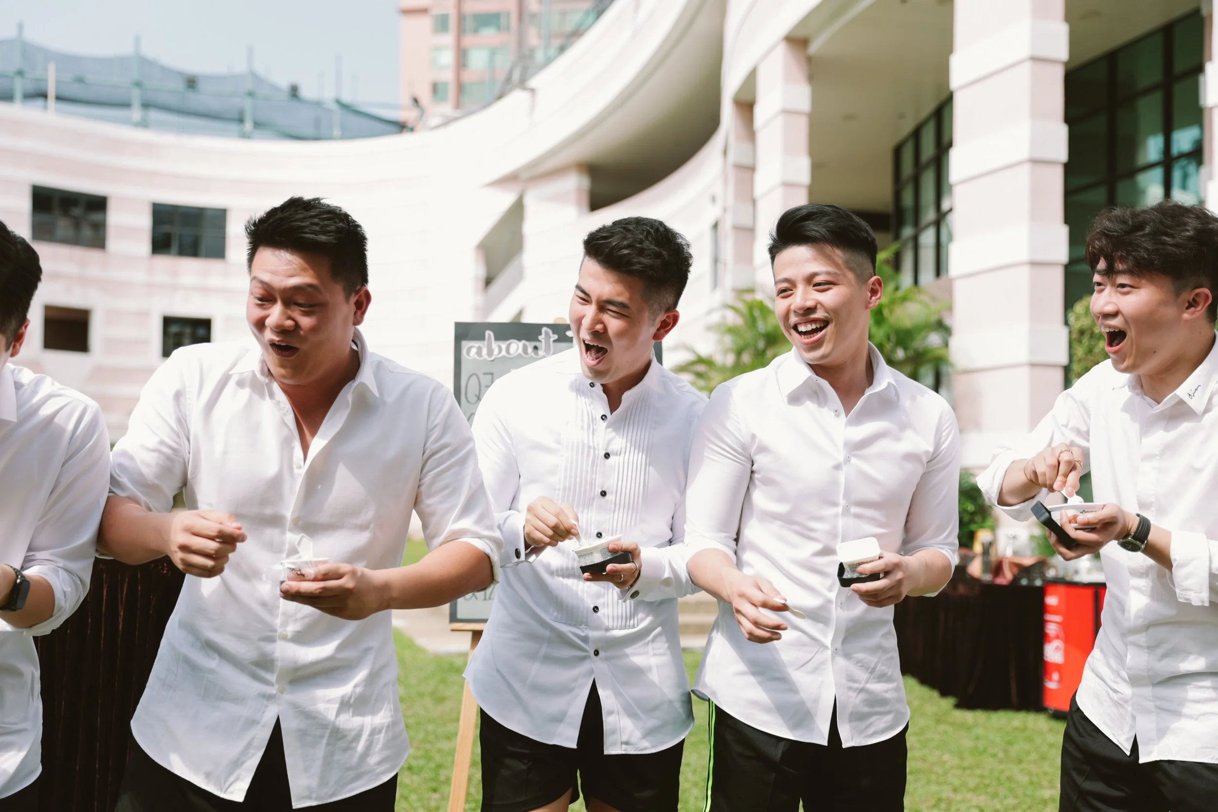 candid photographer hong kong wedding.jpg