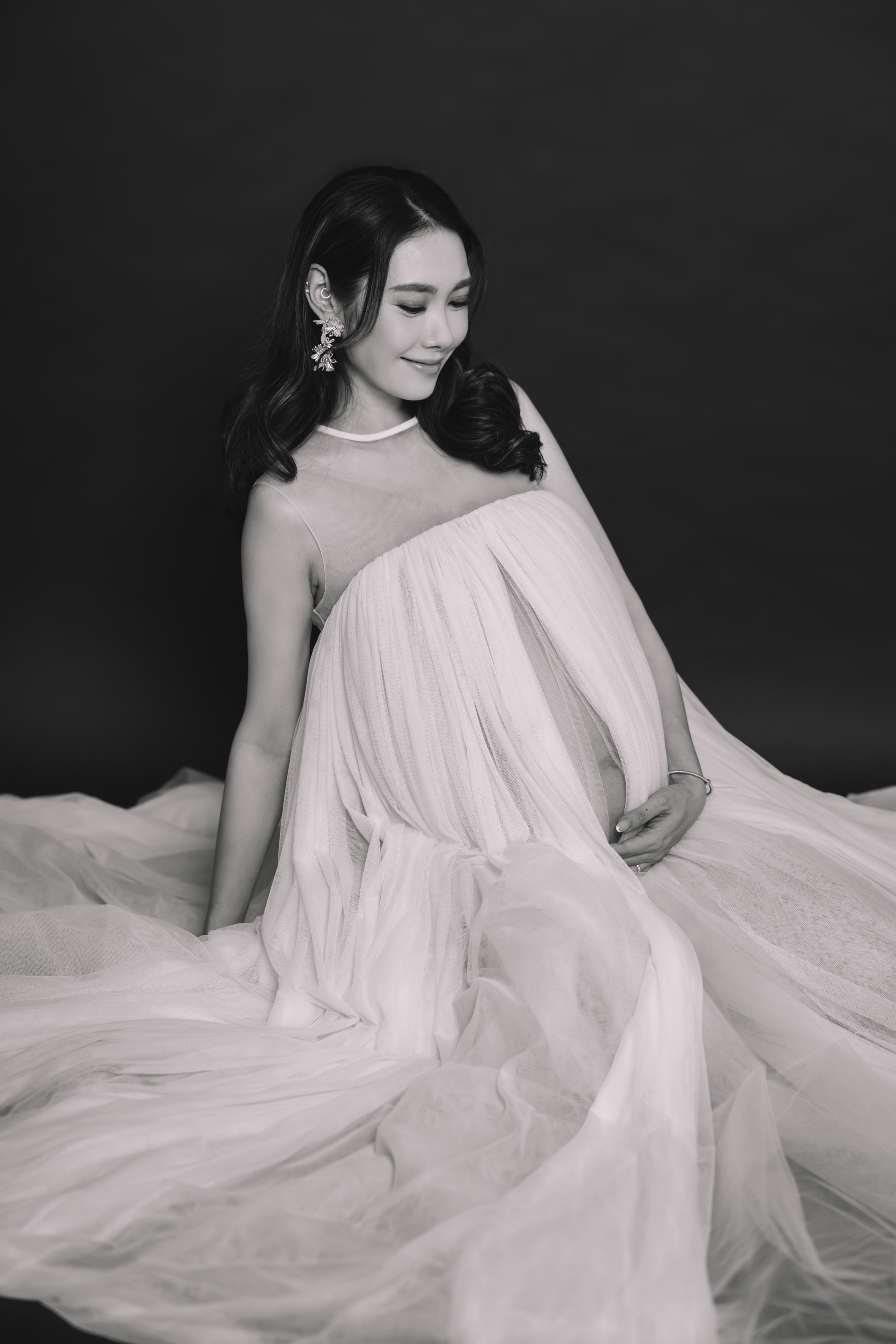 sadelle maternity photography hong kong portrait.jpg