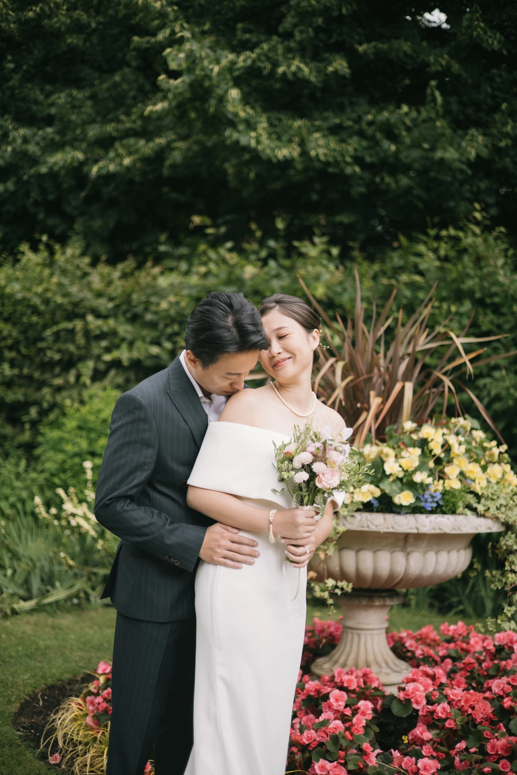 overseas wedding photographer london hong kong.jpg