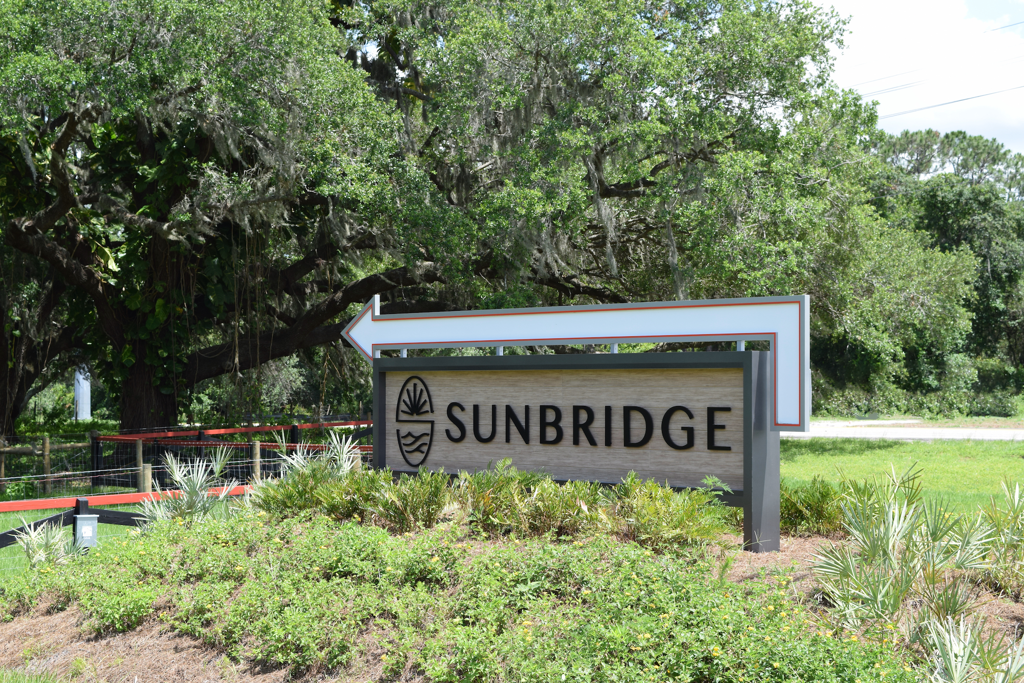 Sunbridge Welcome Sign small.png