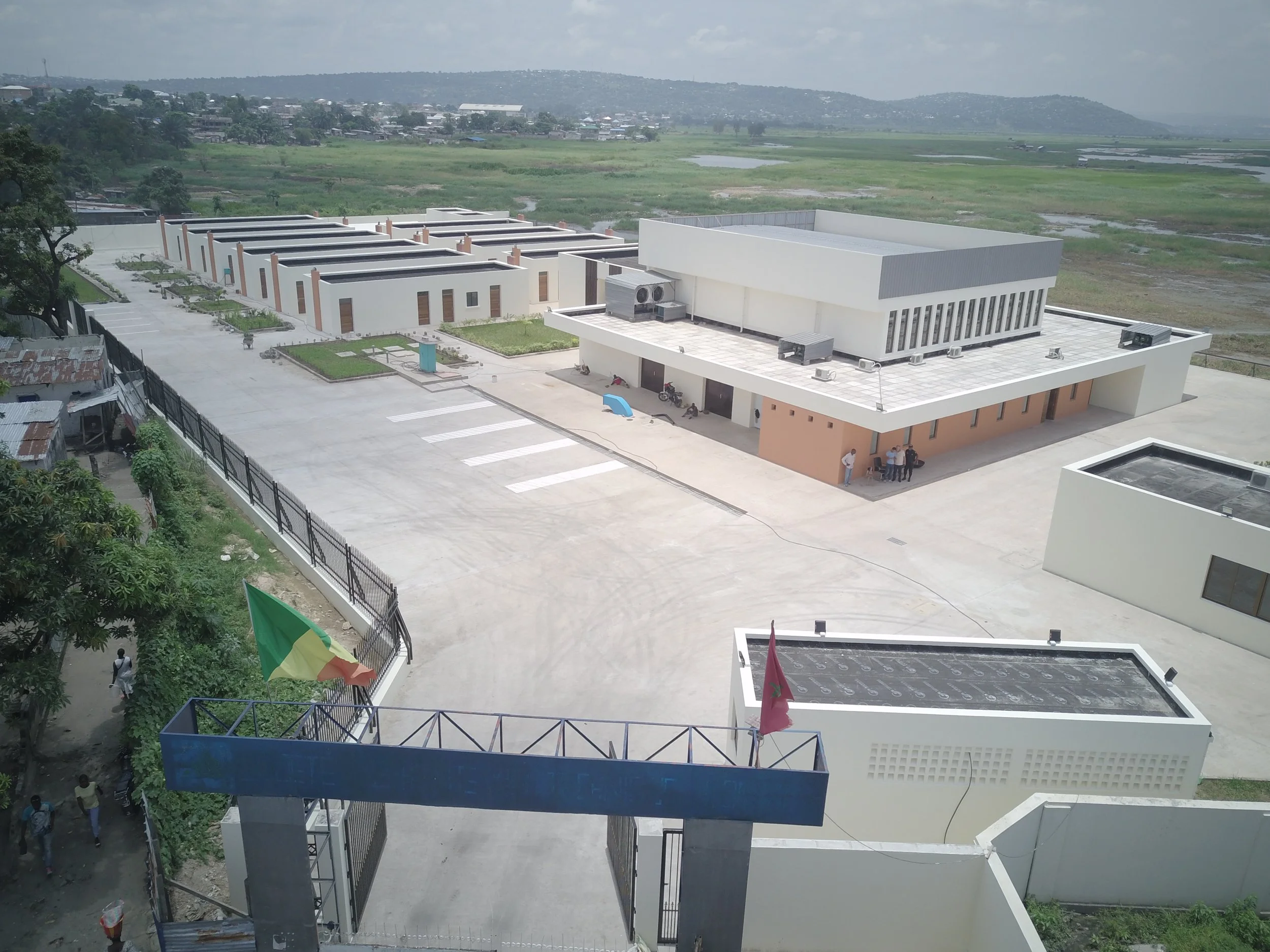 Vue de l'Entré principale.JPG