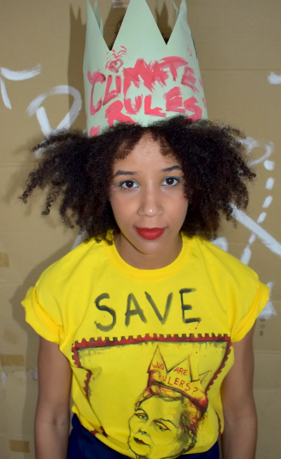 #32IH BRIGHT YELLOW TEE - VIVIENNE WESTWOOD HOMAGE MEDIUM EXTR2.JPG