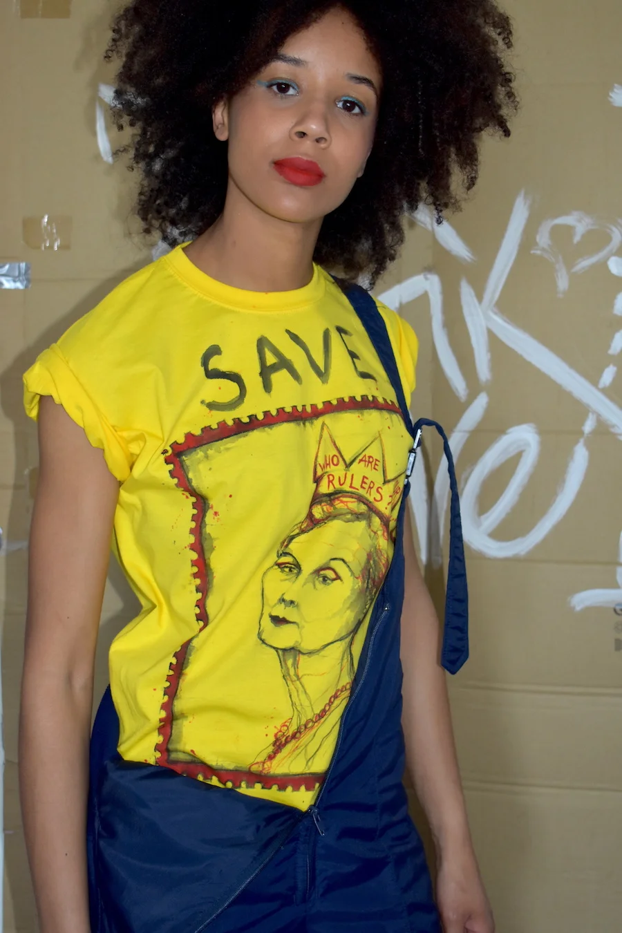 #32IH BRIGHT YELLOW TEE - VIVIENNE WESTWOOD HOMAGE MEDIUM SIDE.JPG