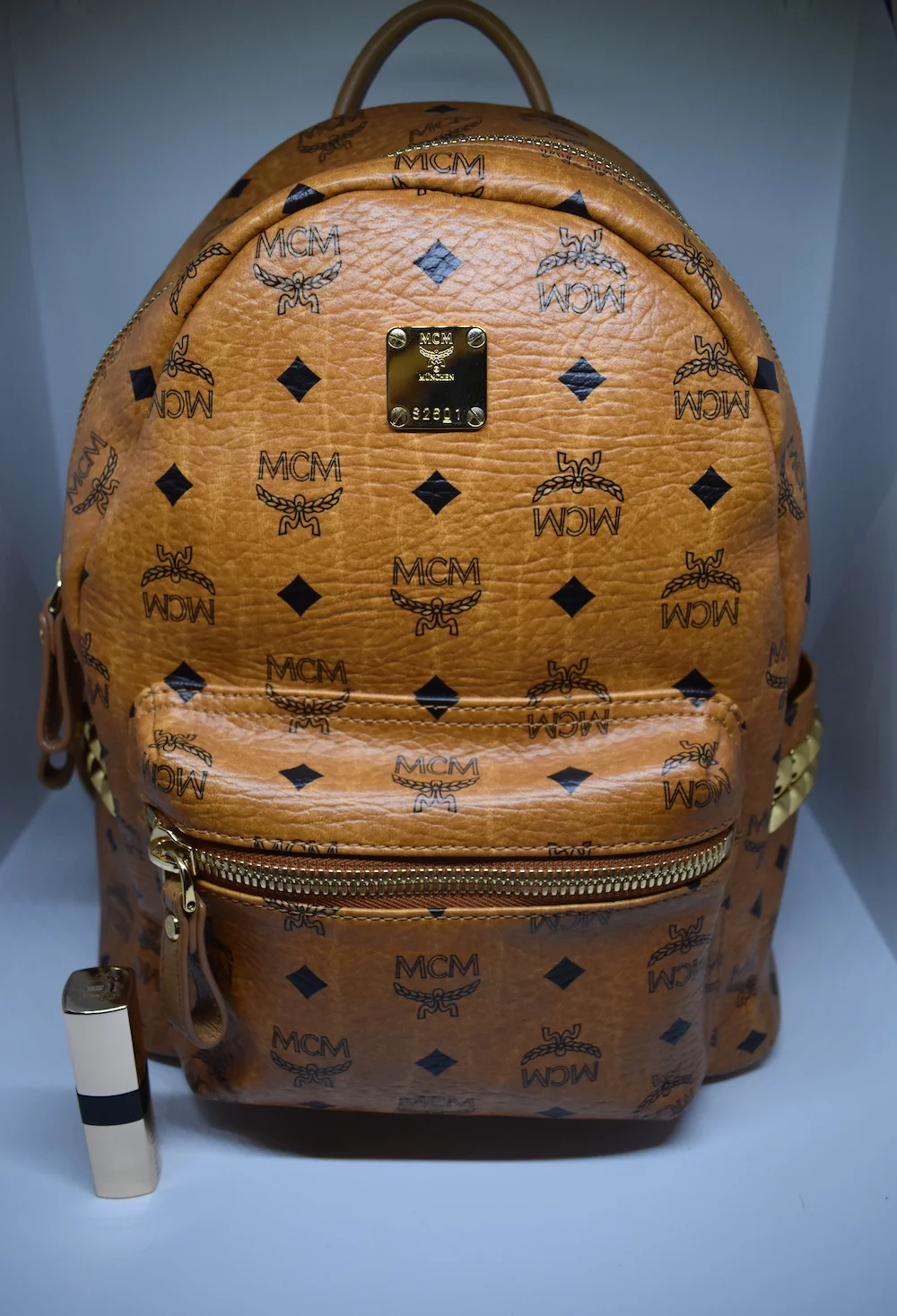 #31A MCM - a Stark PM backpack HERO SHOT