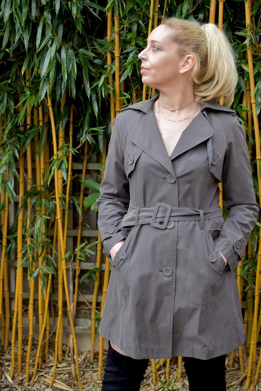 #19SS SISLEY MAC DARK GREY FRONT ANGLE .JPG