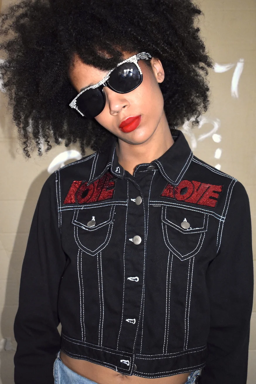 THRIFTVIP EXCLUSIVE.... ☆☆ PUNK'S NOT DEAD BLACK DENIM CROPPED JACKET