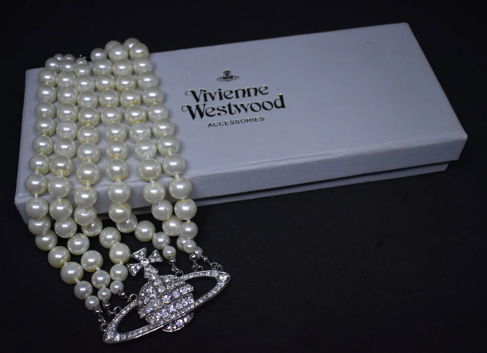 #27A VIVIENNE WESTWOOD - ORB CHOKER