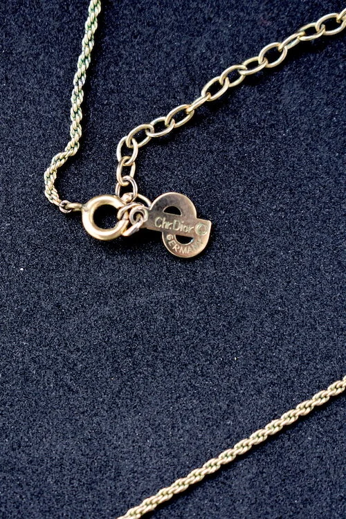 #42A CHRISTIAN DIOR NECKLACE