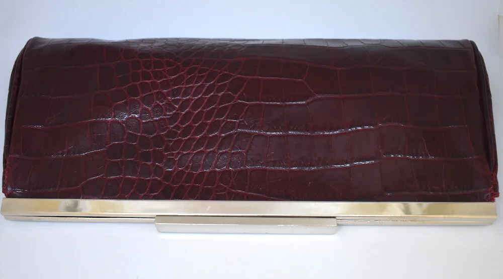 #38A JFW MOCK CROCK VINTAGE OXBLOOD CLUTCH 
