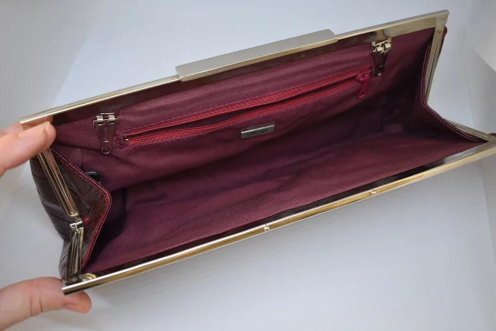 #38A JFW MOCK CROCK VINTAGE OXBLOOD CLUTCH 