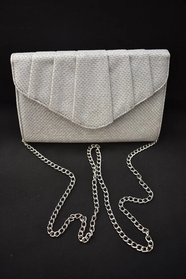 #40a ROLAND CARTIER SILVER CLUTCH