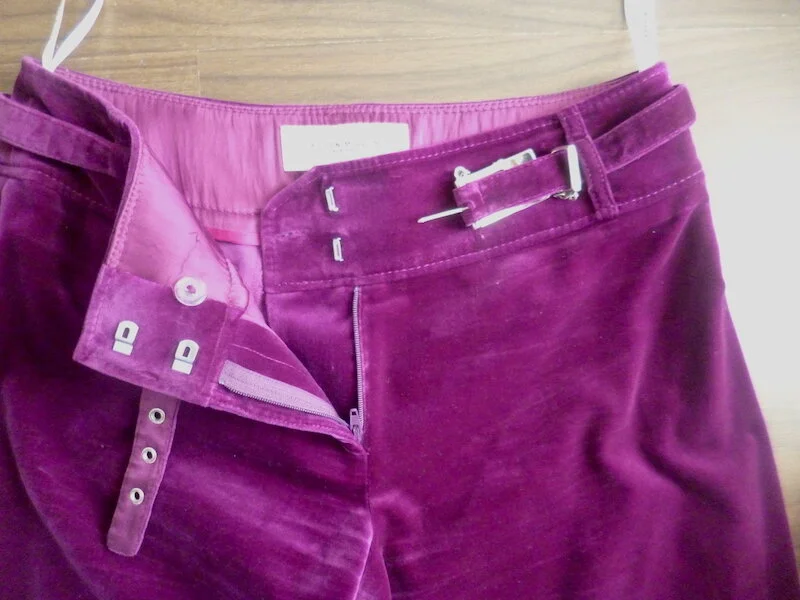 #17AW PURPLE KAREN MILLEN VELVET TROUSERS