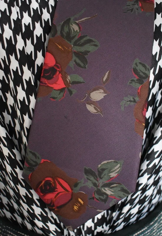 #13T PAUL SMITH PURPLE BACKGROUND