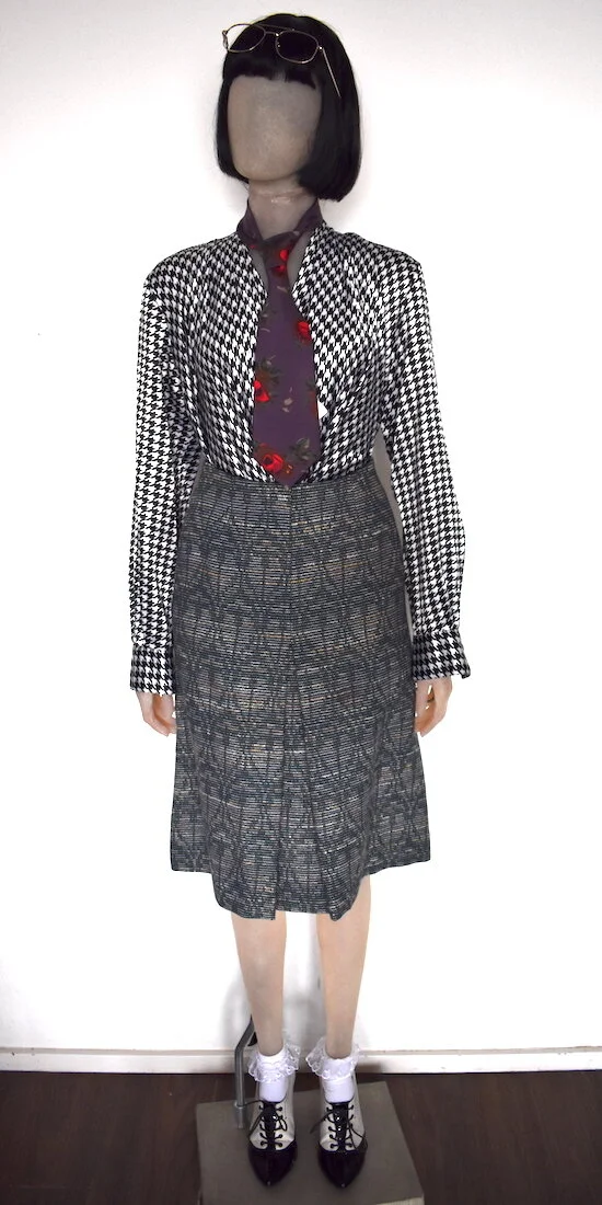 #13T PAUL SMITH PURPLE BACKGROUND