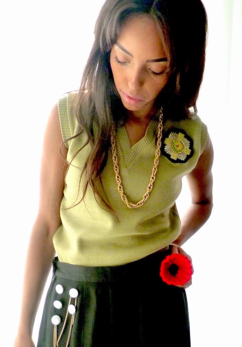 #33AW SAGE KNIT TANK WITH FAUX FUR &amp; MILITARY BADGE 