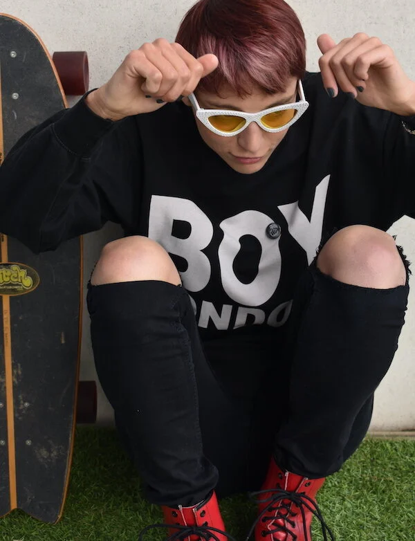 #19T LONG SLEEVE BOY LONDON TOP