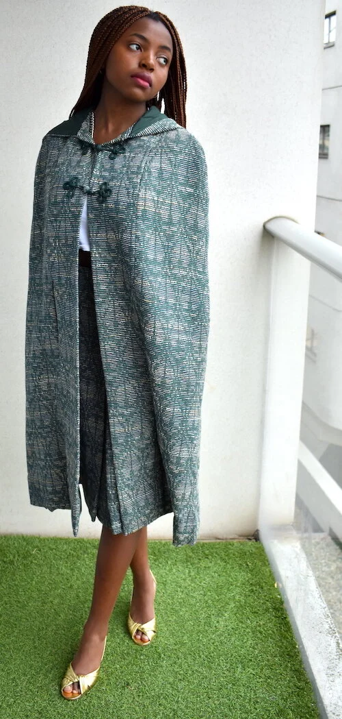 #42AW VINTAGE PRINGLE FOR HARRODS CAPE &amp; SKIRT SUIT