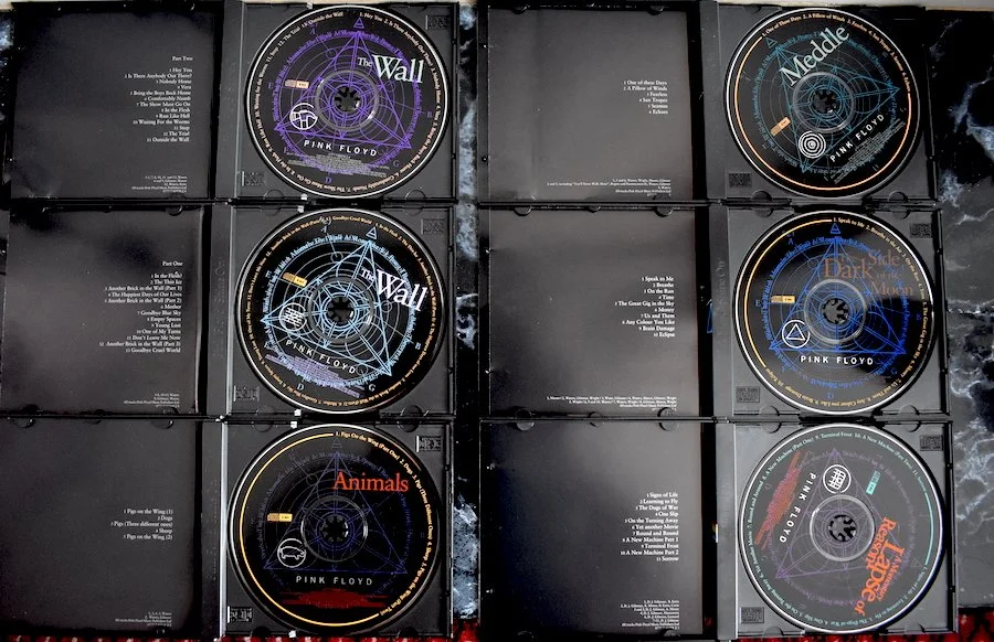 PINK FLOYD ROGER WATERS/BAND SIGNED SHINE ON BOX SET — ThriftVIP®