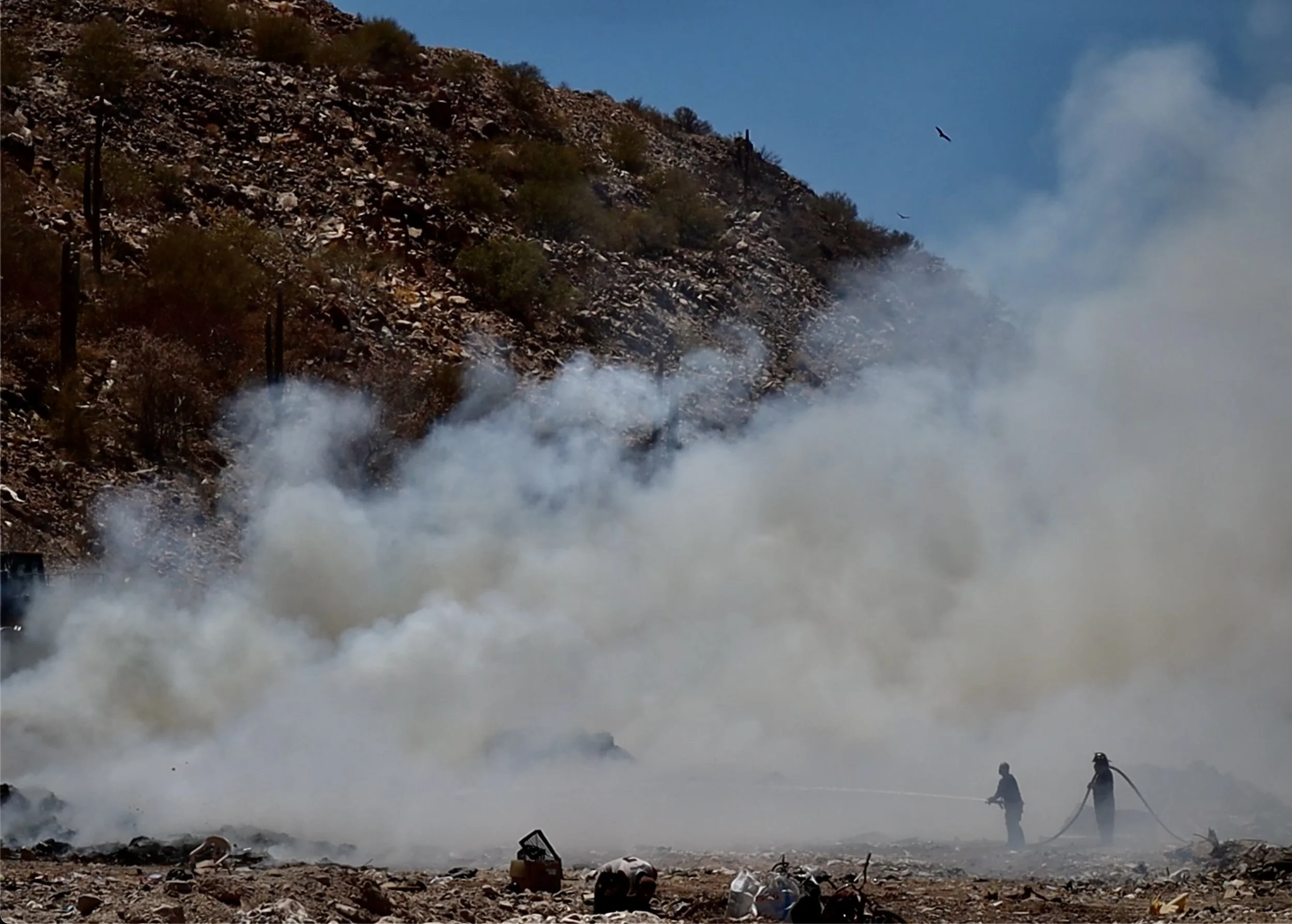 Dump fire smoke over Loreto