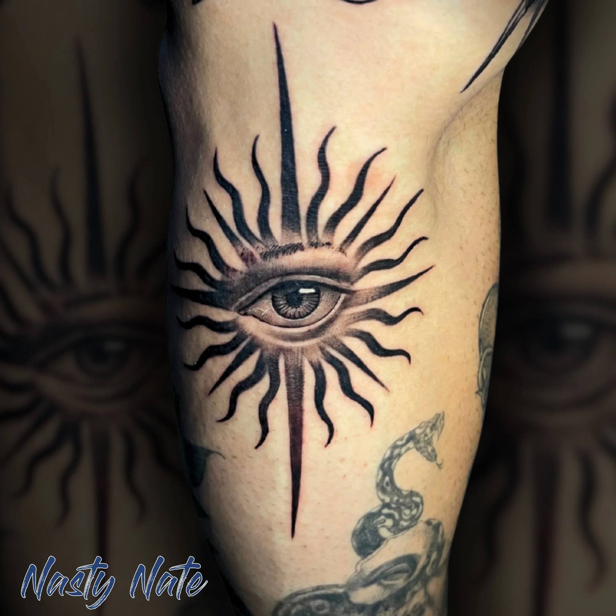 Always watching 👁️ 
@tattoos_by_nastynate killed the gradients on this one. 

If you&rsquo;re ready to get back in the chair, Nate is currently taking new inquiries:
🔗 Link in Bio
📱Text/Call: (407) 296 8860
📧Email: heidi@missheidistattoo.com

⚠️ 
