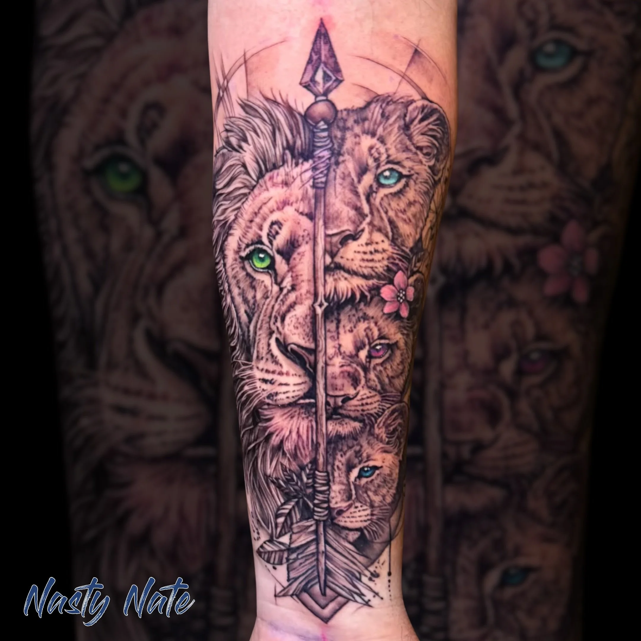 Family over everything. 🐾 @tattoos_by_nastynate brought a super fresh layout to this classic concept.
The subtle color accents in each cub&rsquo;s eyes of the green, pink, purple, and blue give each personality a chance to shine while keeping that s